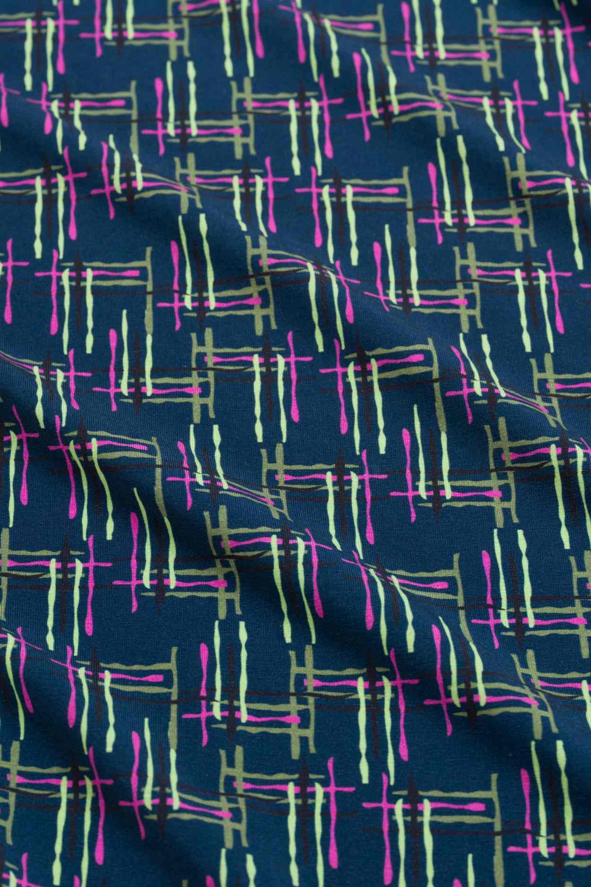 Esmee Skirt Electric Weave | Navy Peony