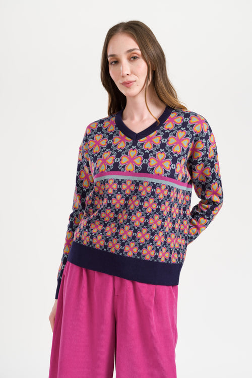 Sweater V-Neck Retro Hearts Knitwear | Navy Peony