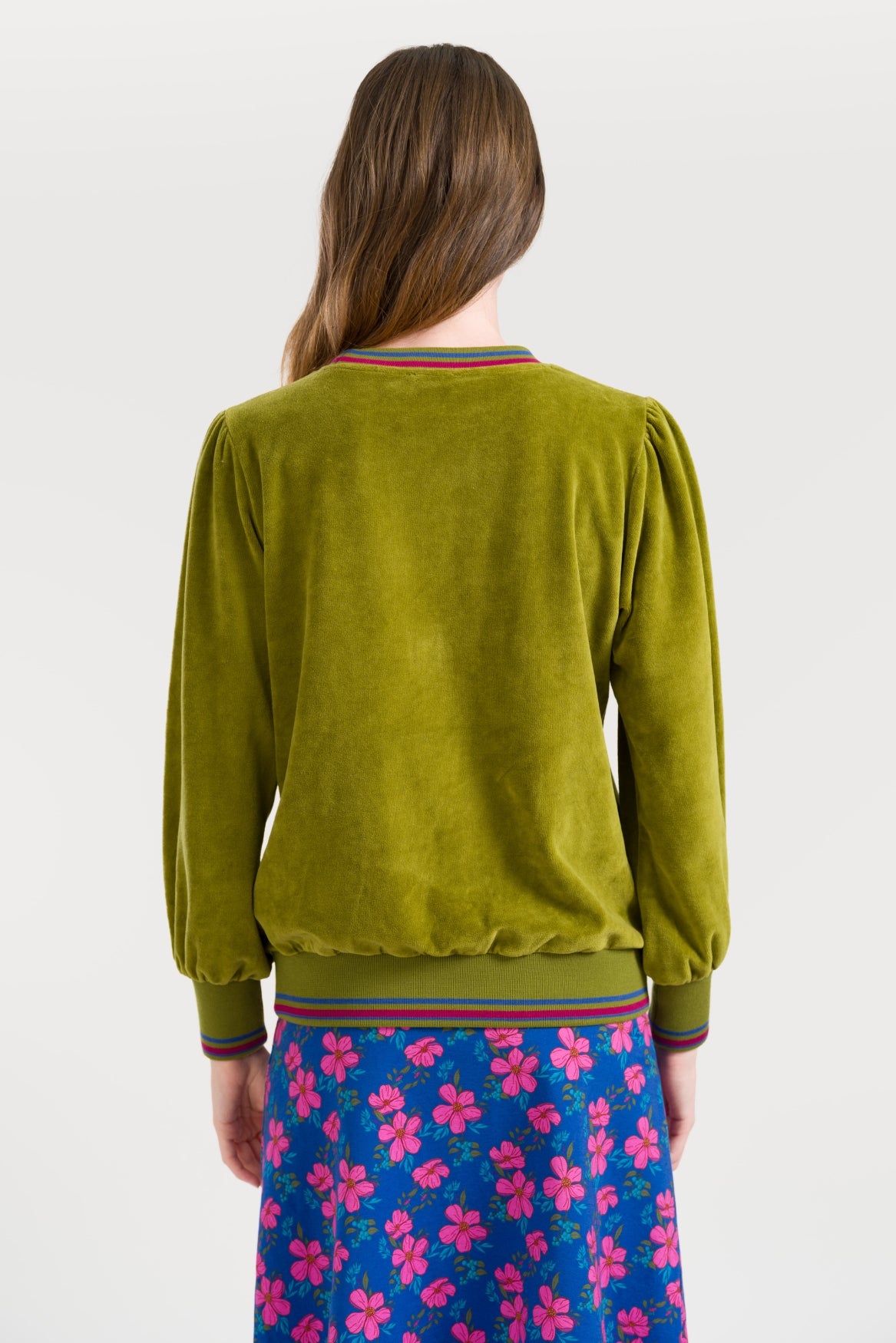 Juice Sweater Velour | Sphagnum