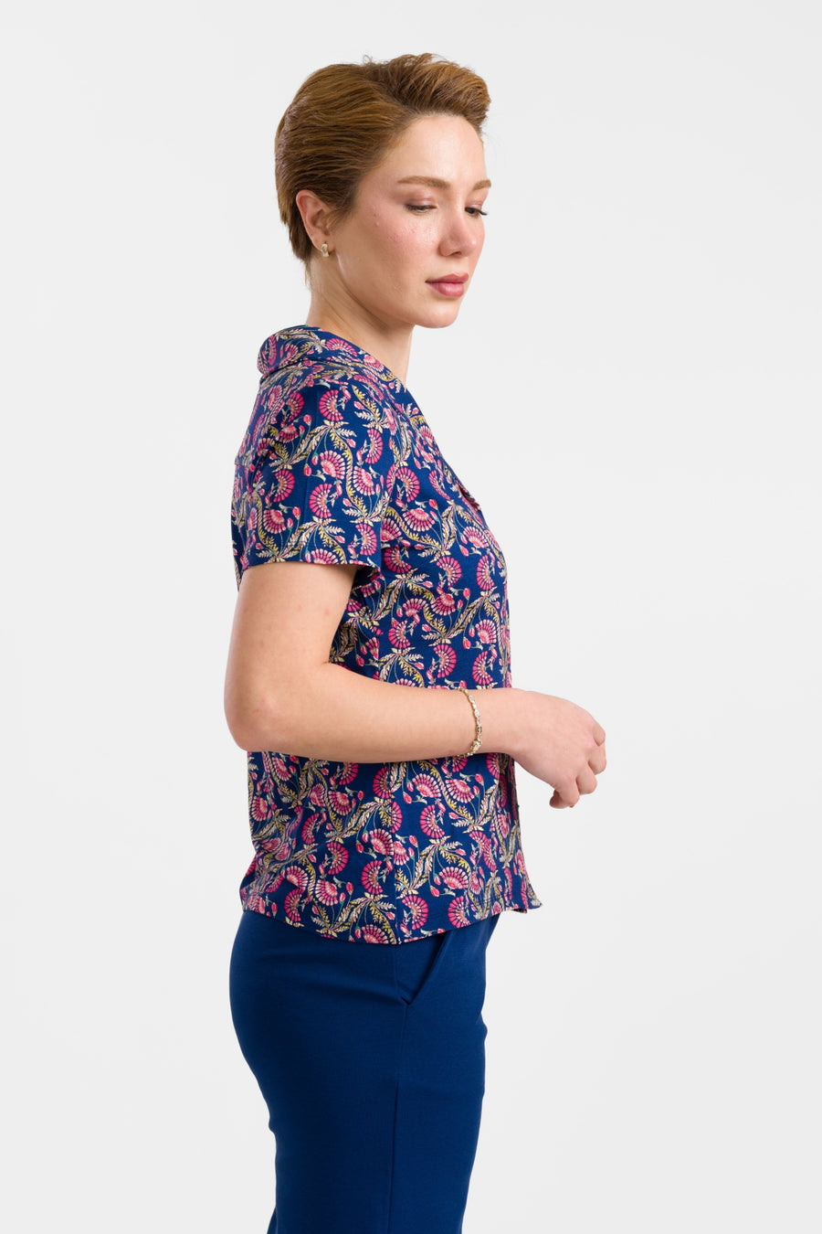 Iris blouse met korte mouwen | Carmen
