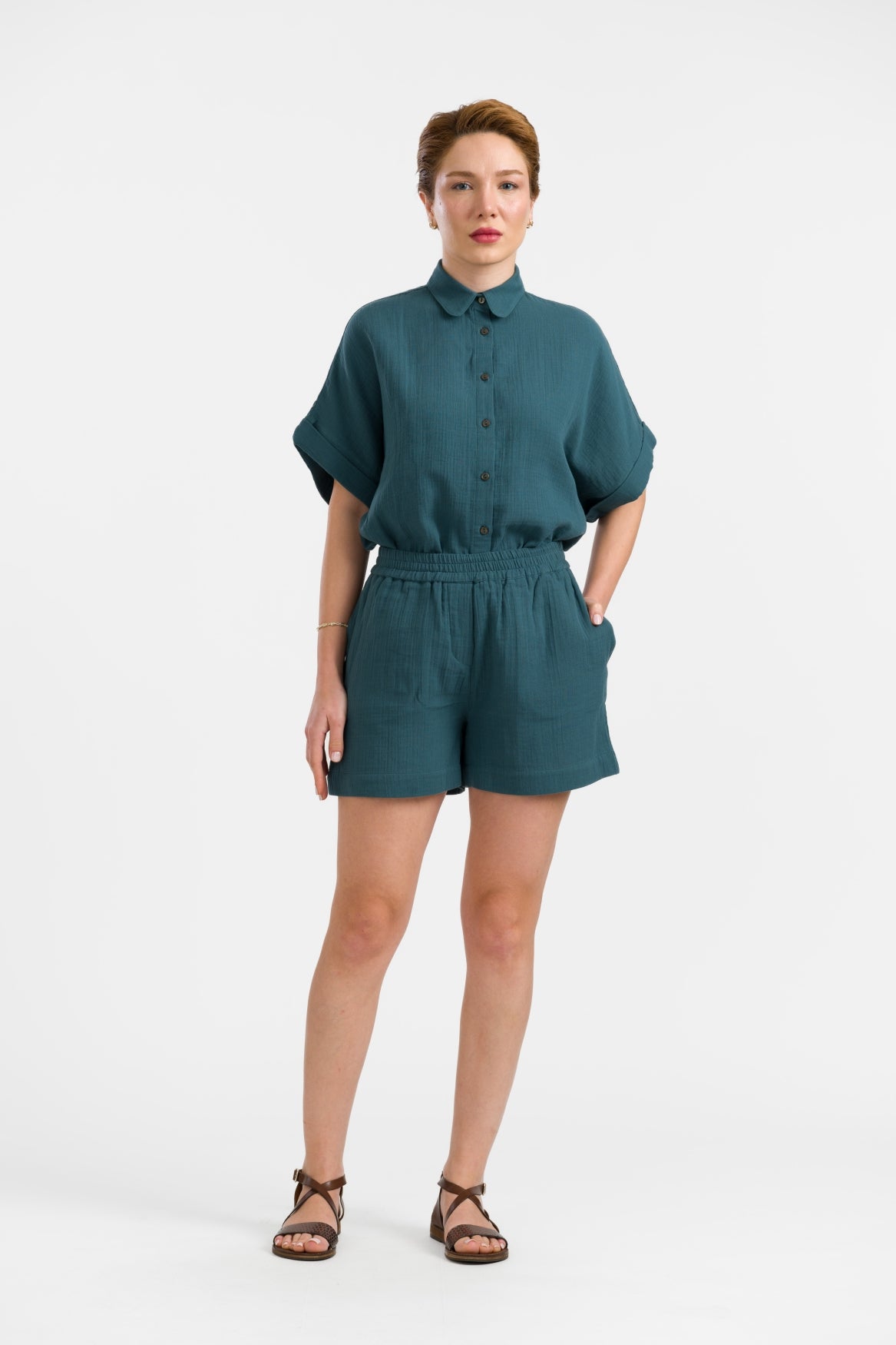 Megan korte broek | Crinkle Petrol
