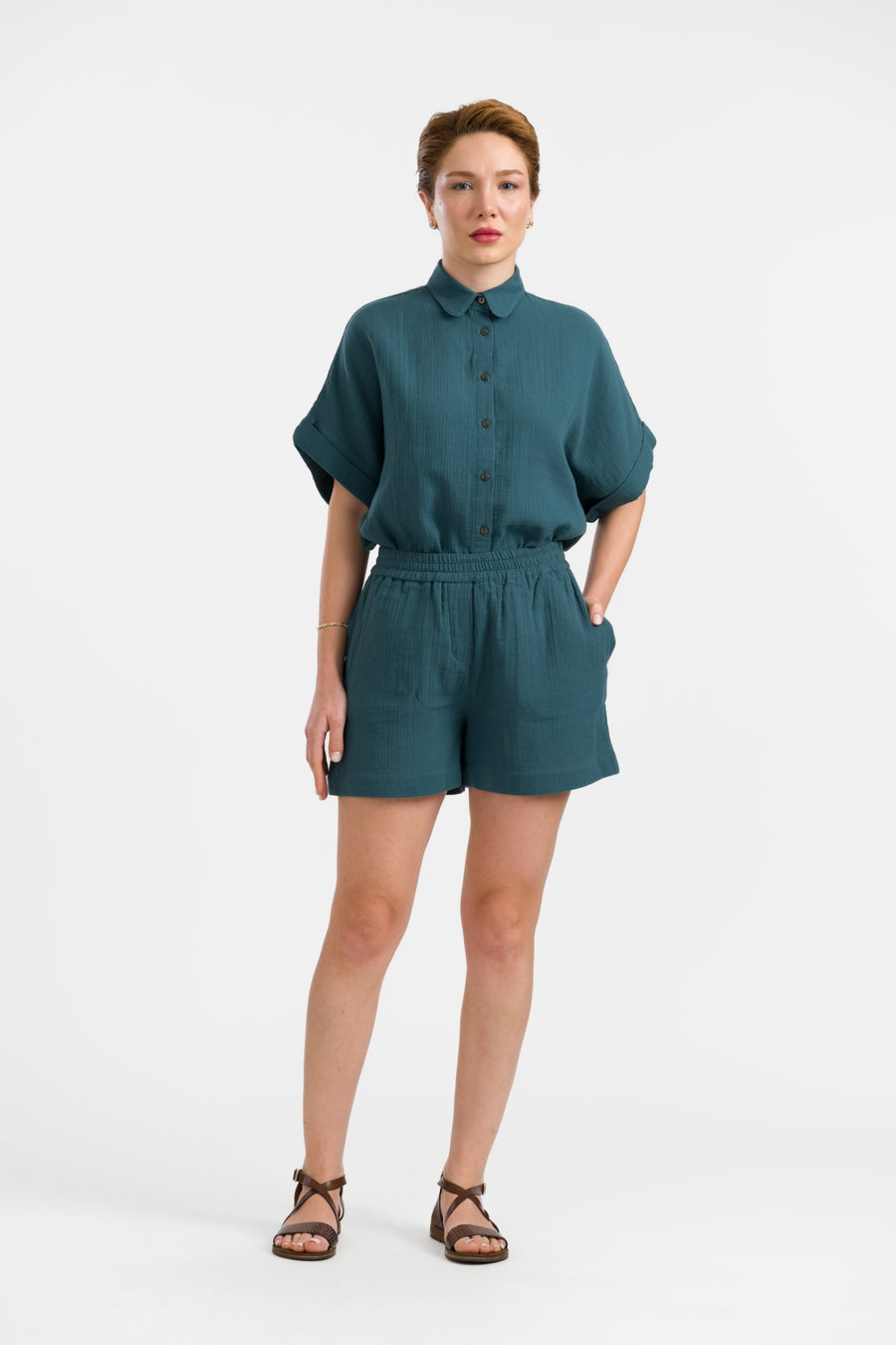 Megan korte broek | Crinkle Petrol
