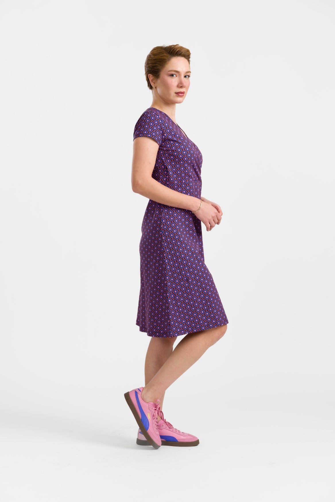 Chrissy Cross Jurk | Funky Squares