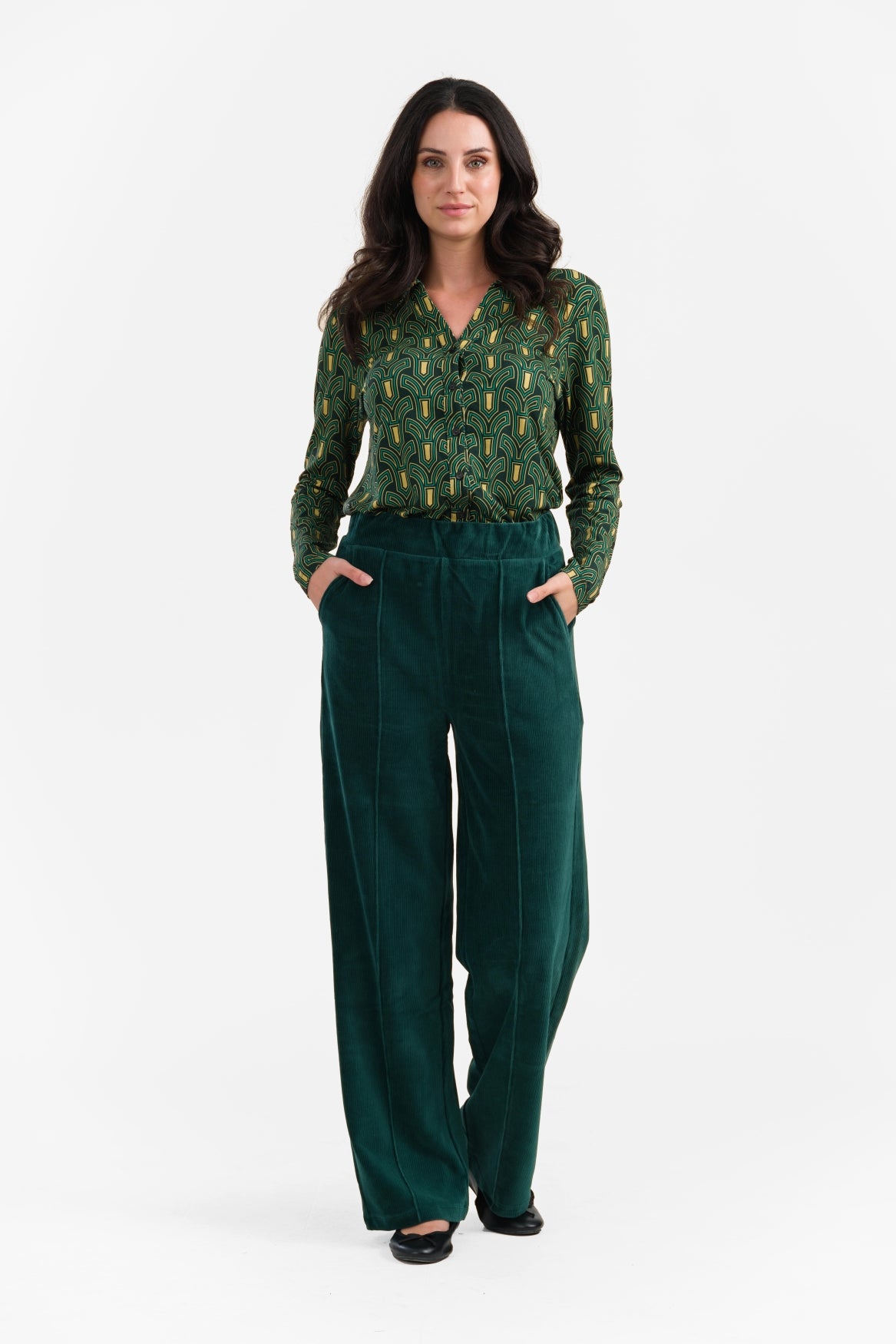 Hailey Broek | Ribfluweel Effen Regenwoud