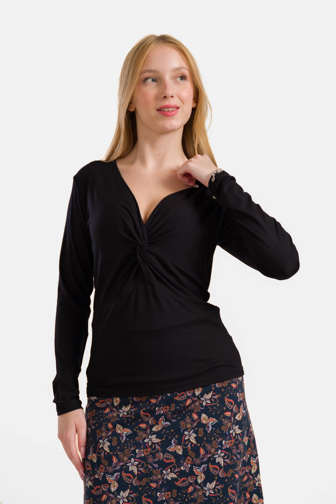 Angela Top | Ecovero Effen Zwart