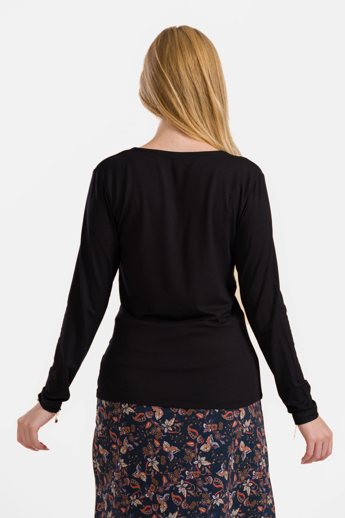 Angela Top | Ecovero Effen Zwart