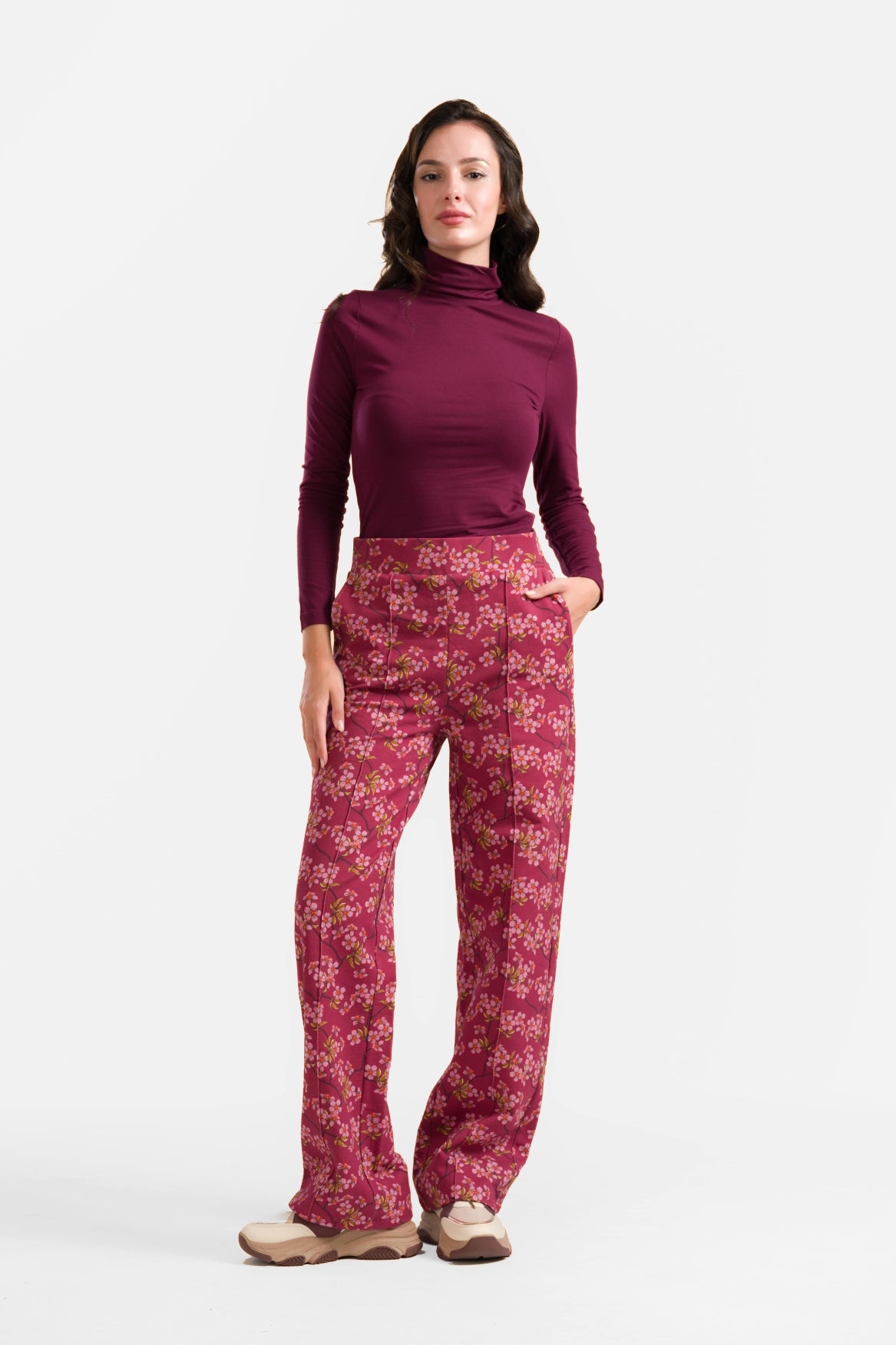 Hailey Broek | Blossom