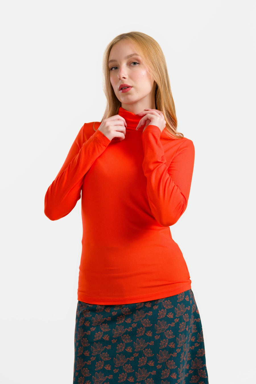 Ruby Top Ls | Ecovero Effen Rood