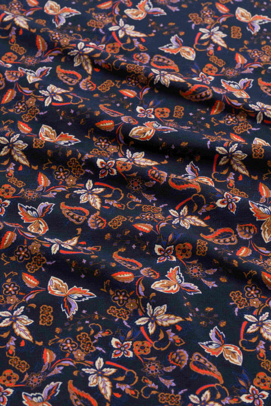 Claudia rok | Paisley